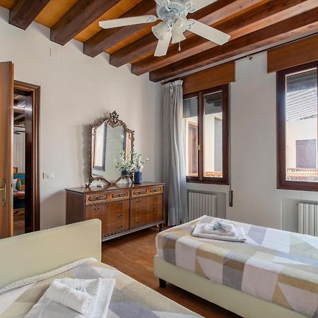 شقة Giulia House البندقية المظهر الخارجي الصورة