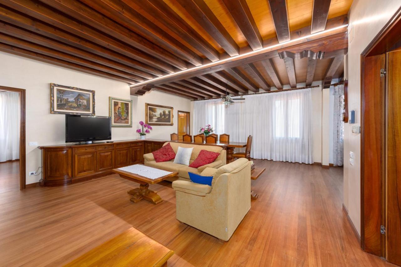 شقة Giulia House البندقية المظهر الخارجي الصورة